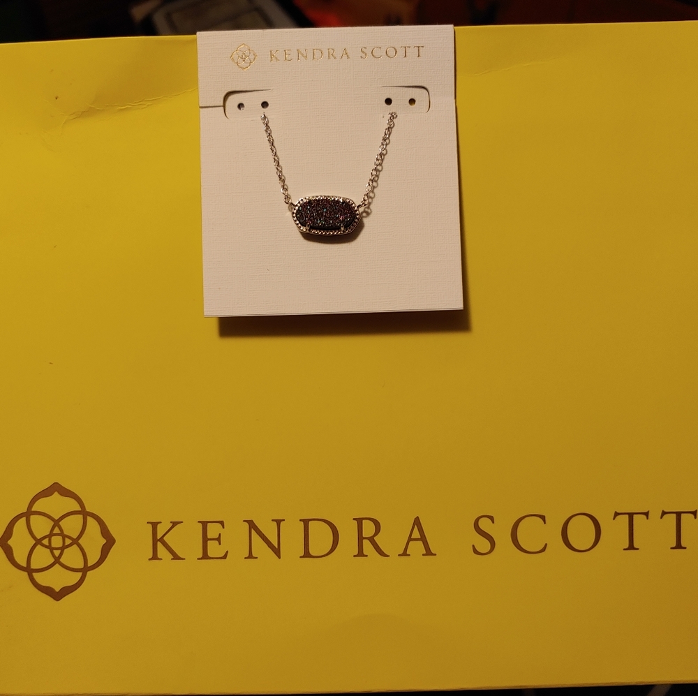 Kendra Scott - Elisa Silver Pendant Drusy Necklace